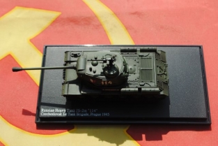 HG7004 Russian Heavy Tank JS-2m 